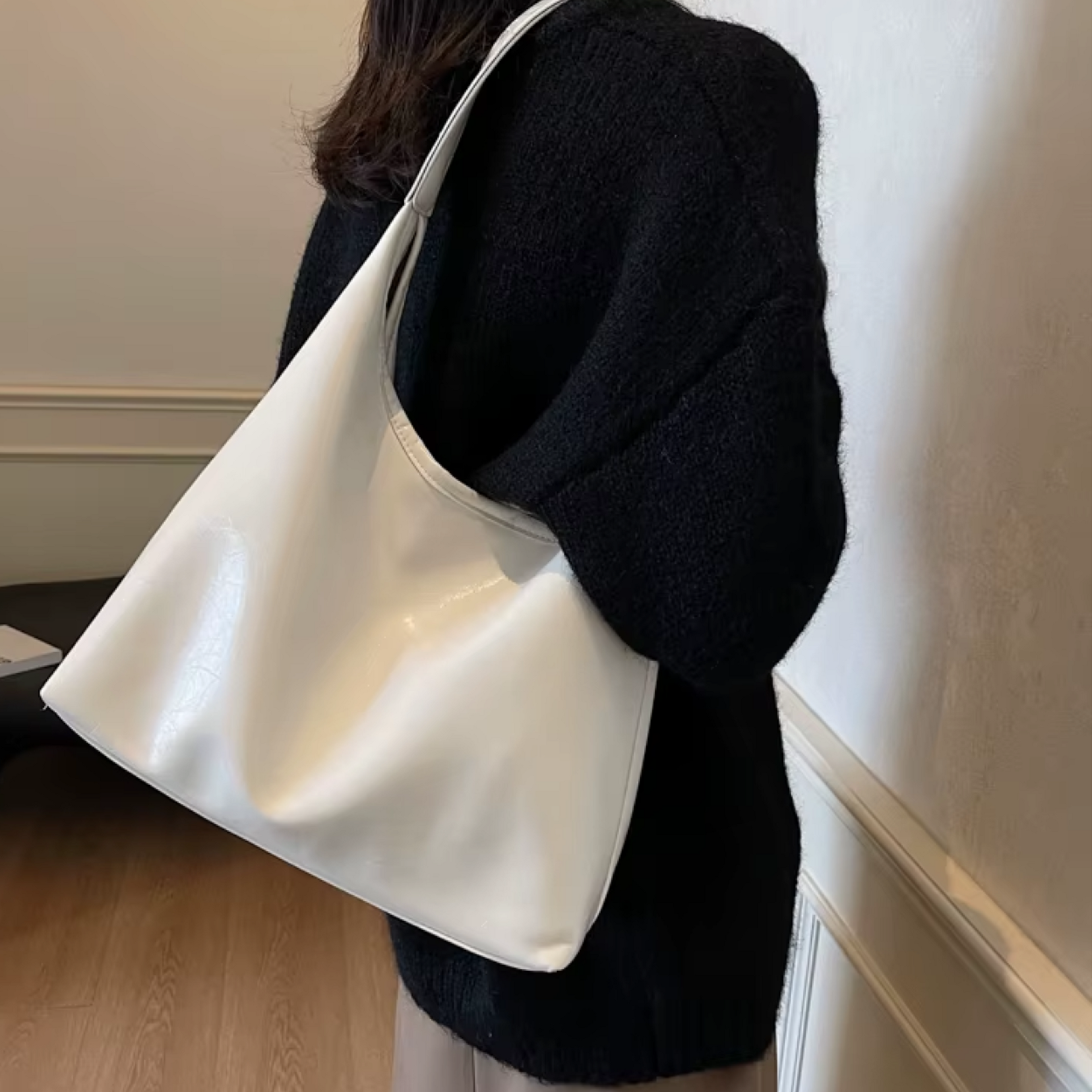 The Aura Bag